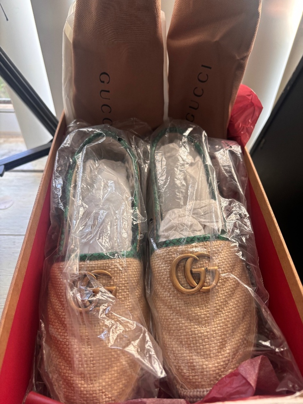 NIB Gucci Women Chevron Raffia Espadrille with Double G